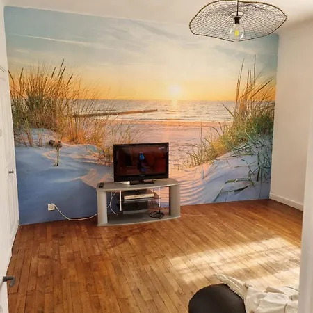 Maison Bord De Villa