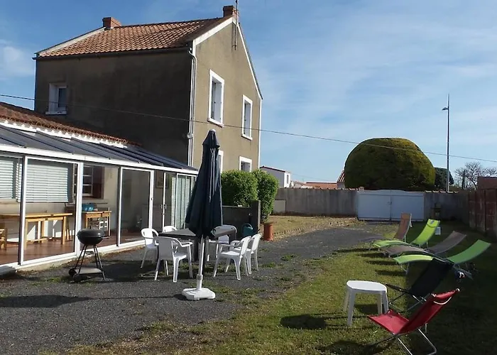 Maison Bord De Villa